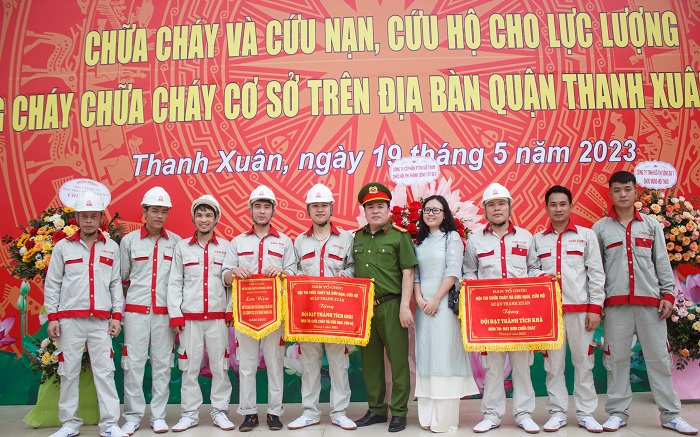 Hưởng ứng Chỉ thị 01, CADI-SUN đồng hành cùng phường Hạ Đình xây dựng Điểm chữa cháy công cộng